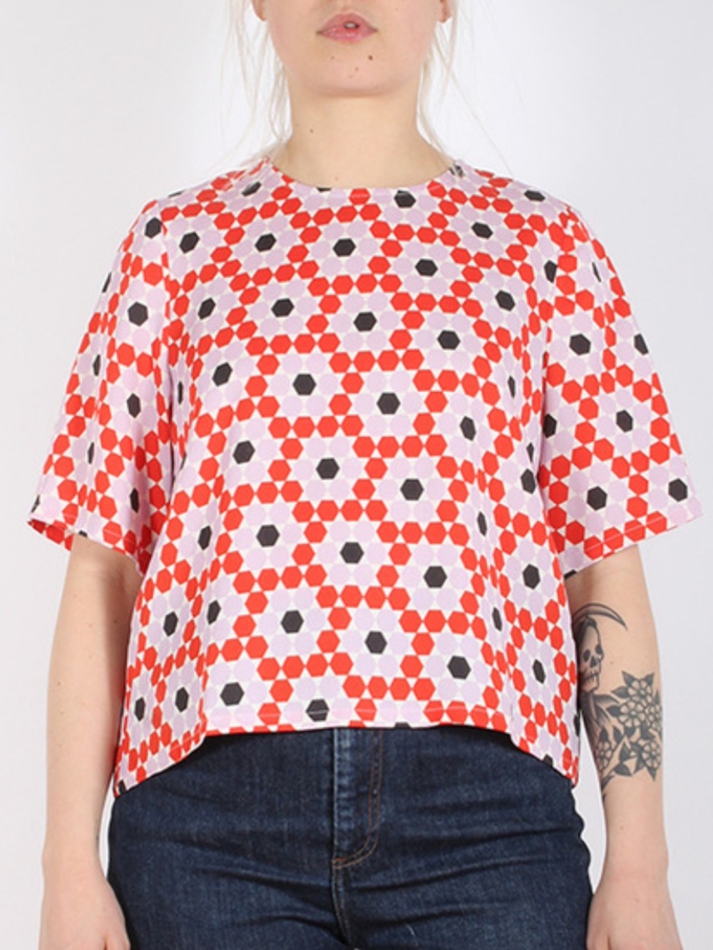 Dusen Dusen Mask Tee Crop 🚨CLOSET CLEAR OUT - ALL OFFERS WELCOME